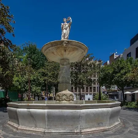Muy Centrico, Tranquilo Y Confortable **a/c-wifi** Sevilla