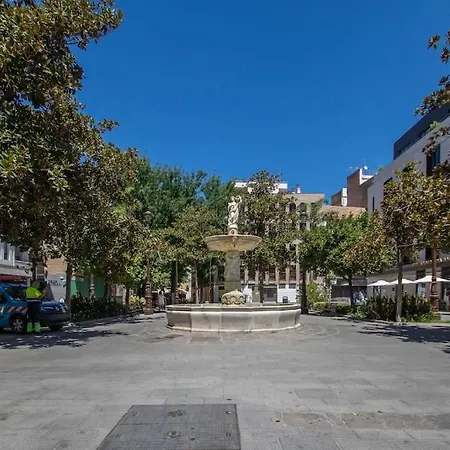 Muy Centrico, Tranquilo Y Confortable **a/c-wifi** Sevilla